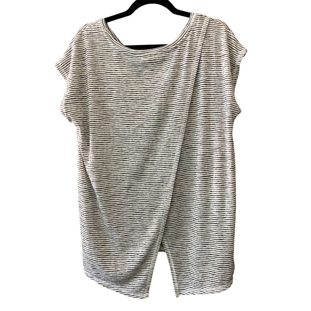 Athleta striped breezy flyaway back cap sleeve knit t shirt - Picture 4 of 9